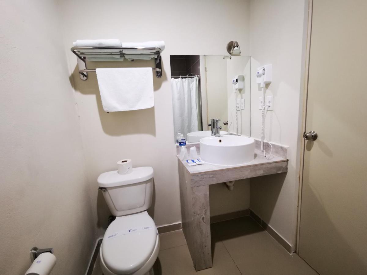 Capital Hotel Monclova Luaran gambar